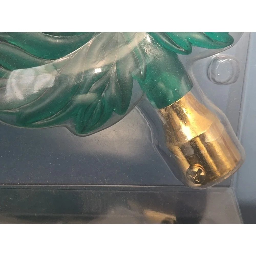 Maple‎ Leaf Glass Finials Green 5/8